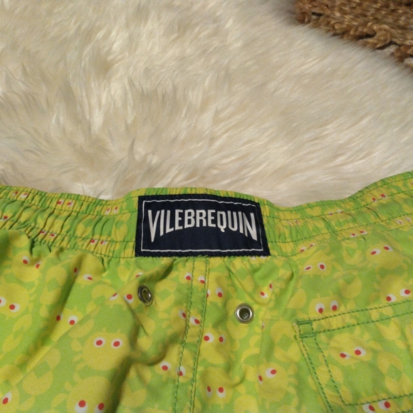 Green Patterned Swim Shorts - Picture 9 of 12